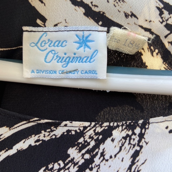 Vintage faux wrap dress! - Picture 5 of 5